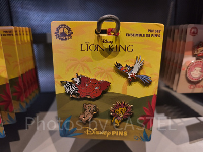 アナハイムディズニーのピンバッジ：ライオンキングモチーフ4個セット