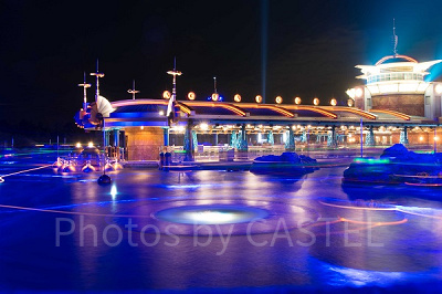 アクアトピア（TDS・夜・固定撮影） 設定：22㎜ SS30 F13 ISO100