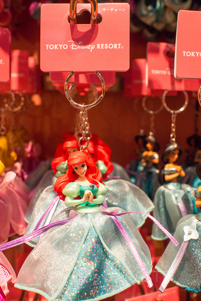 ディズニーランド＆シーで買えるアリエルグッズまとめ！アリエルや