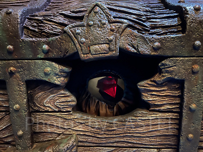 目印になるアリエルのグロットの宝箱