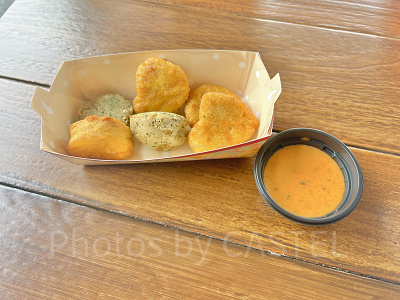 アソーテッドスナック(ローストファラフェル、大豆のナゲット)