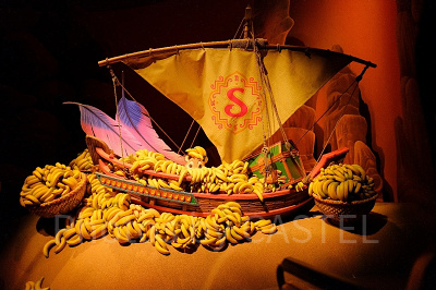 シンドバッドライド中のバナナとチャンドゥ