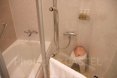 洗い場付きのバスルーム