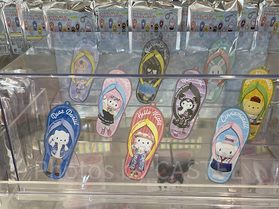 ビーチサンダル型アクリルキーホルダー