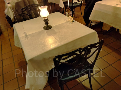 ブルーバイユー・レストラン：内装