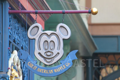ディズニーのワッフルを予約して楽しもう!