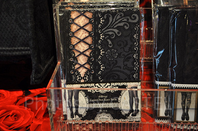 編み込み調オーバーニーソックス