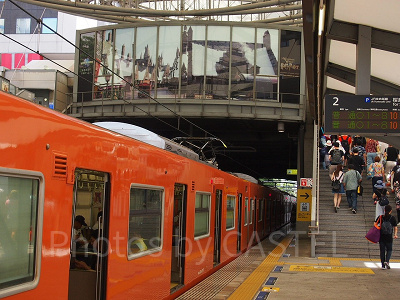乗り場（ホーム）の混雑