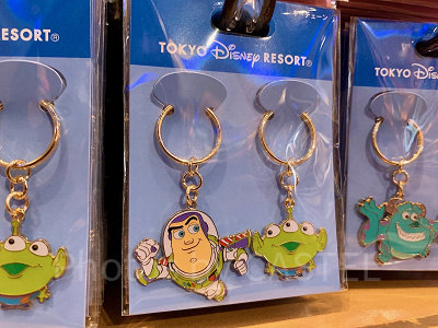 バズ・ライトイヤー＆リトルグリーンメンのディズニーペアキーチェーン