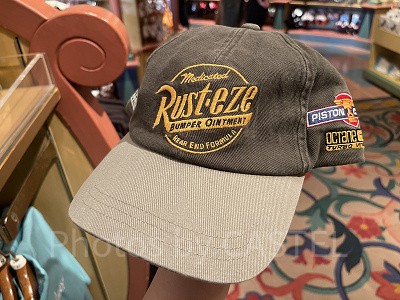 最新】2025年ディズニーキャップ全種まとめ！ポンポン付きやミッキー