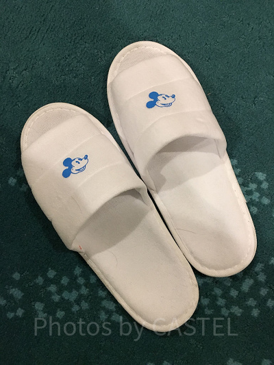 セレブレーションホテルのアメニティ：スリッパ