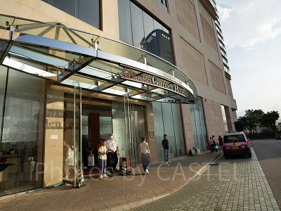 香港ディズニー周辺格安ホテル：ランブラーガーデンホテル前