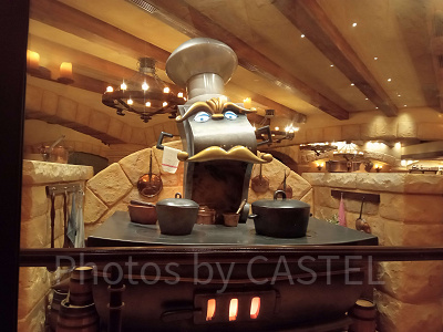 乗り場にはシェフ・ブーシュも