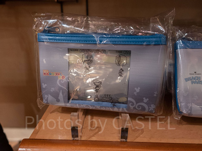 クラシックキングダムポーチ