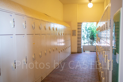 コインロッカーの様子（リゾートライン下）