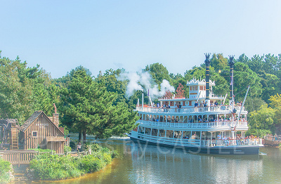 クリッターカントリー(スプラッシュ・マウンテン前)