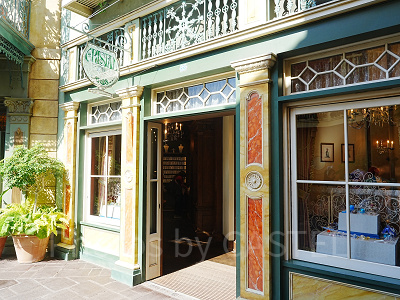 TDL】ガラス専門店クリスタルアーツ完全ガイド！ガラスの靴や名