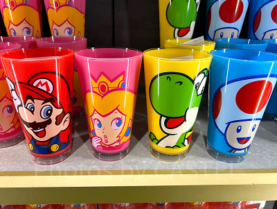 マリオキャラクターのタンブラー