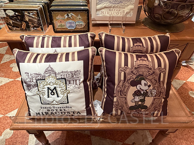 クッション（ミラコスタグッズ）