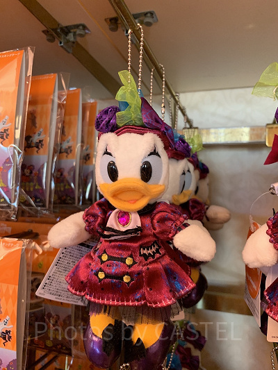 デイジーぬいぐるみバッジ