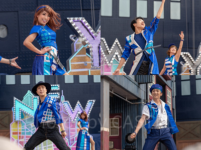 ダンサーたちが登場