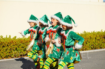 クリスマスパ－ティ－でのダンサ－