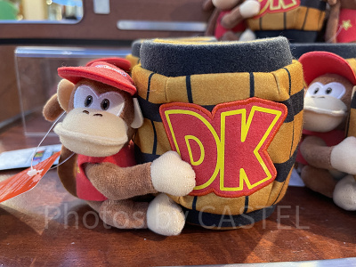 ディディーコングぬいぐるみペンスタンド