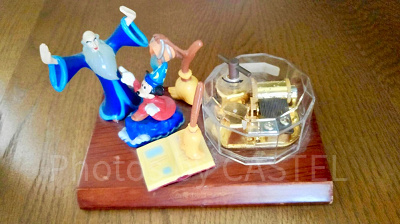 昭和レトロ感が漂う弟子ミッキーのオルゴール