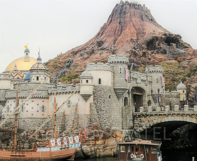 ディズニークイズ:ディズニーシーのシンボル!この火山の名前は?