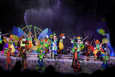 ディズニーリゾートの夏イベント