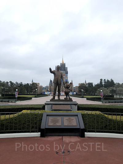 ディズニーランド旅行