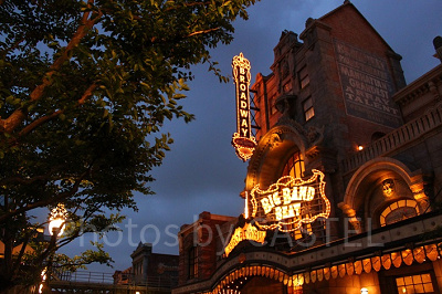 ディズニーの3密対応策