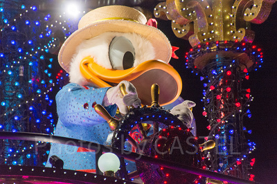  エレクトリカル・パレードに登場するドナルド