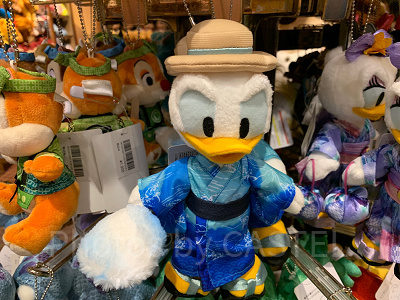 ドナルドぬいぐるみバッジ