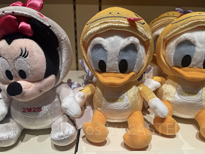 11/14・12/2発売】ディズニーお正月グッズ2025全42種類一覧！巳