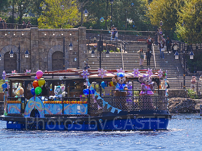 ダッフィー＆フレンズ20周年：カラフルハピネス(シー限定)