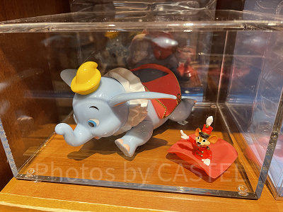 【新品】ディズニー 額装 キャンバスジークレー 「イッツアスモールワールド」 GW大混雑TDLで体験リニューアルしたイッツ・ア・スモール
