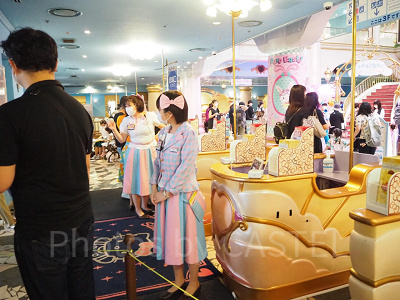 サンリオピューロランドの入場ゲート