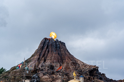 プロメテウス火山が噴火したところ