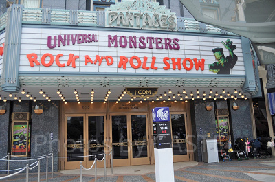 モンスター・ライブ・ロックンロール・ショーの外観