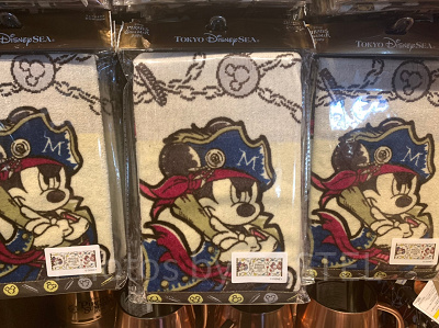 ディズニー　ドナルド　デイジー　パイレーツサマー2020 海賊風のドナルド&デイジー！東京ディズニーシー“ディズニー