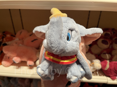 2025】ディズニーのダンボグッズ全28種まとめ！ぬいぐるみ・雑貨