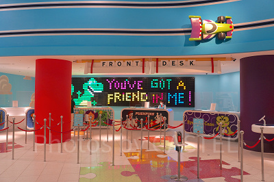 フロントデスク