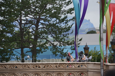 ミッキーとミニーちゃんだけ残ってご挨拶