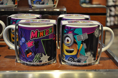 ハロウィンのミニオンマグカップ