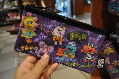「HALLOWEEN　SESAME　STREET」キラキラペンケース