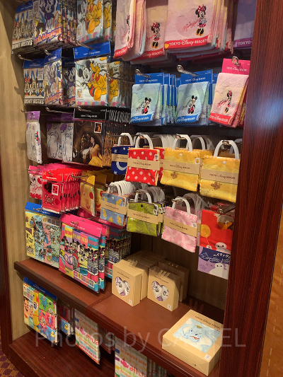 ハンカチ、タオル