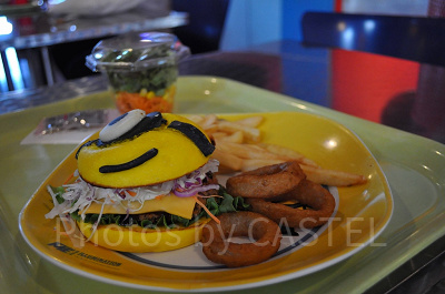 ハピネスカフェのミニオンメニュー