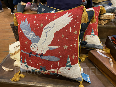 USJハリーポッター2024-2025冬グッズ:クッション