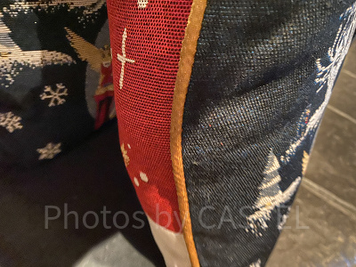 USJハリーポッター2024-2025冬グッズ:クッション(側面)